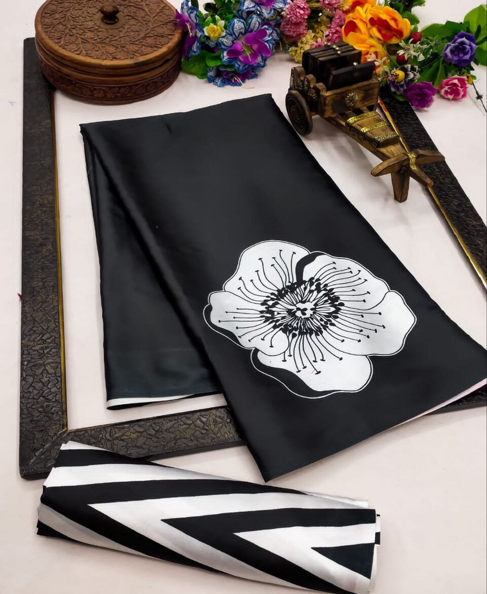 Artistic Modern Printed Saree