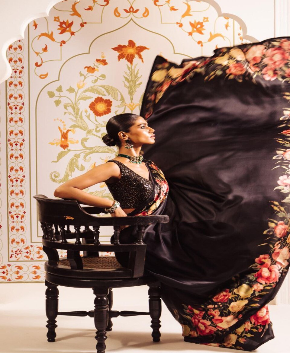 Trendy Fashion Look Saree