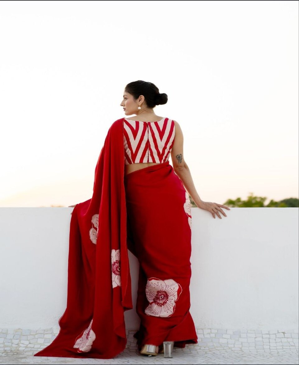 Artistic Modern Printed Saree