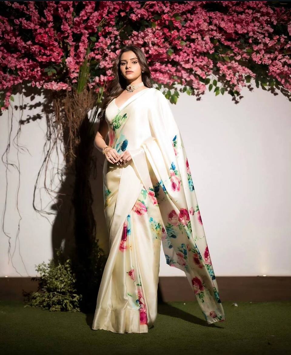 Modern Elegant Printed Saree