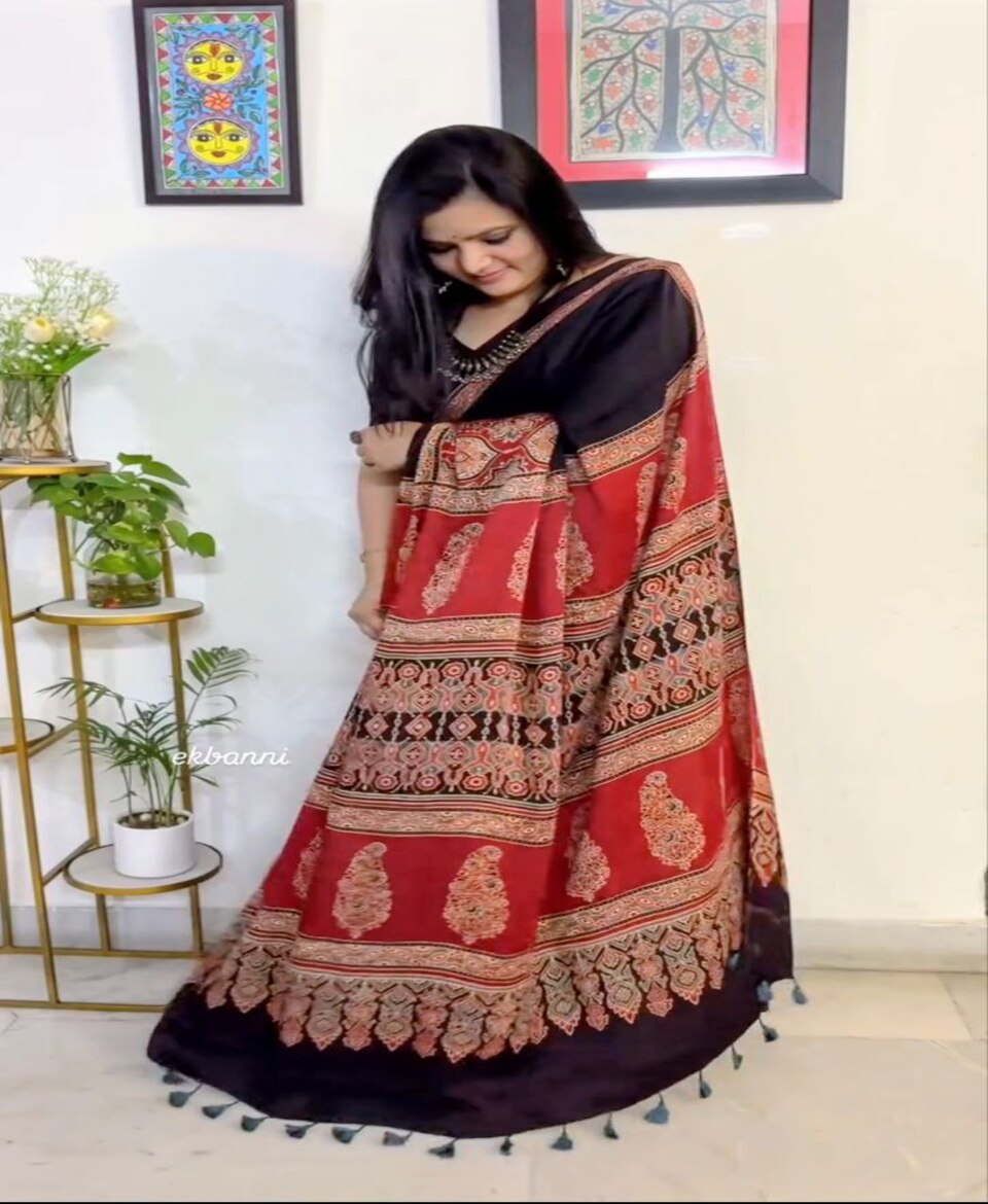 Royal Blossom Printed Saree