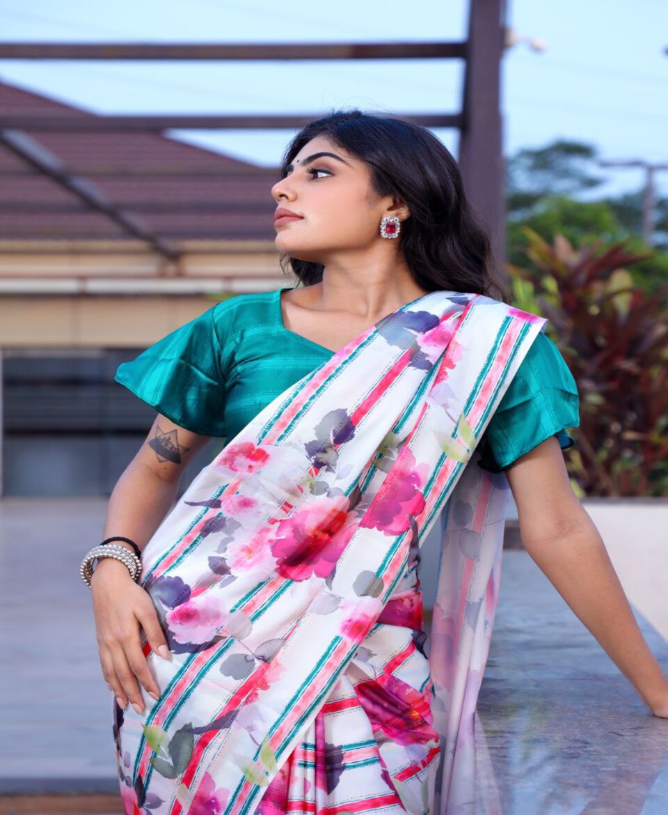 Graceful Glam Party Saree
