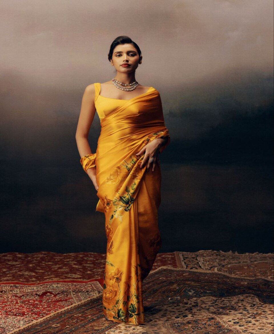 Stylish Aura Printed Saree