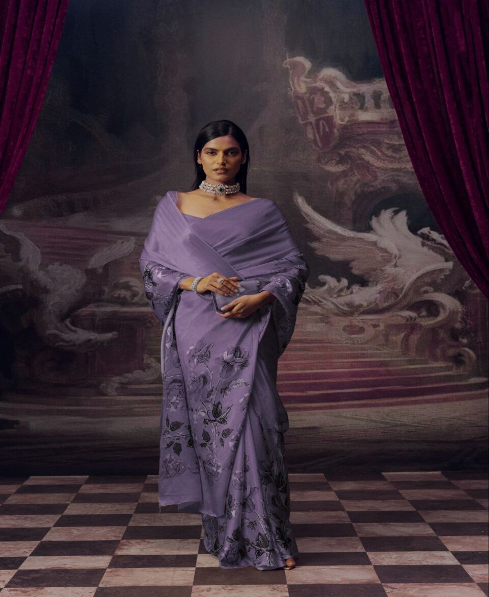 Stylish Aura Printed Saree