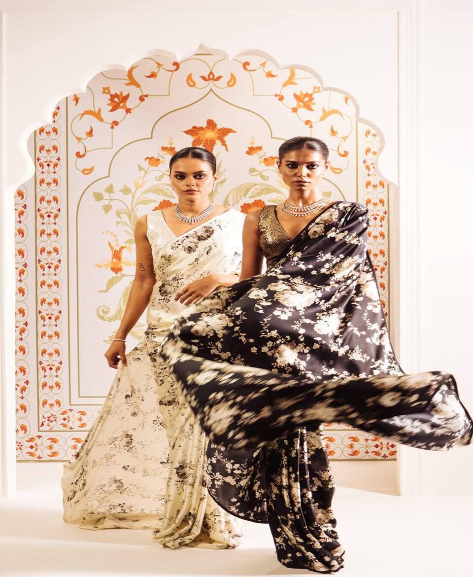 Smart Printed Saree Fashion Style